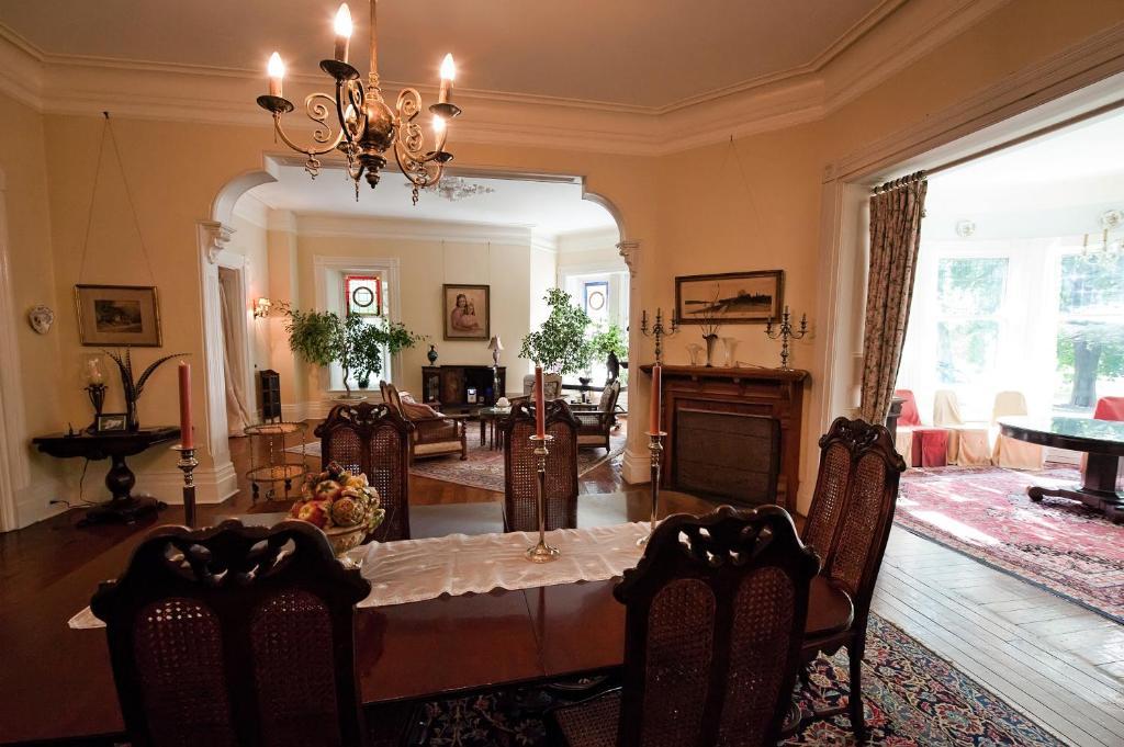Bed and Breakfast Grand Victorian Ніагара-Фоллс Екстер'єр фото