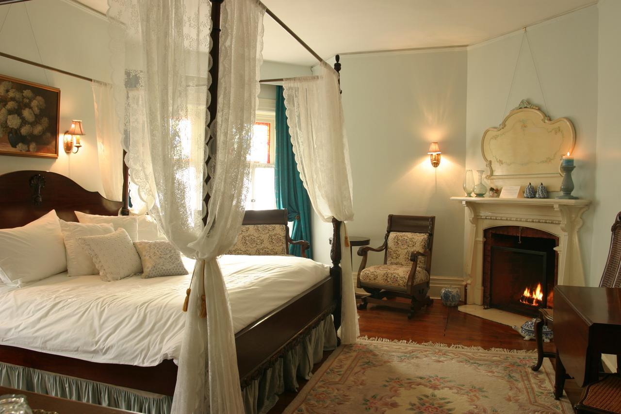 Bed and Breakfast Grand Victorian Ніагара-Фоллс Екстер'єр фото