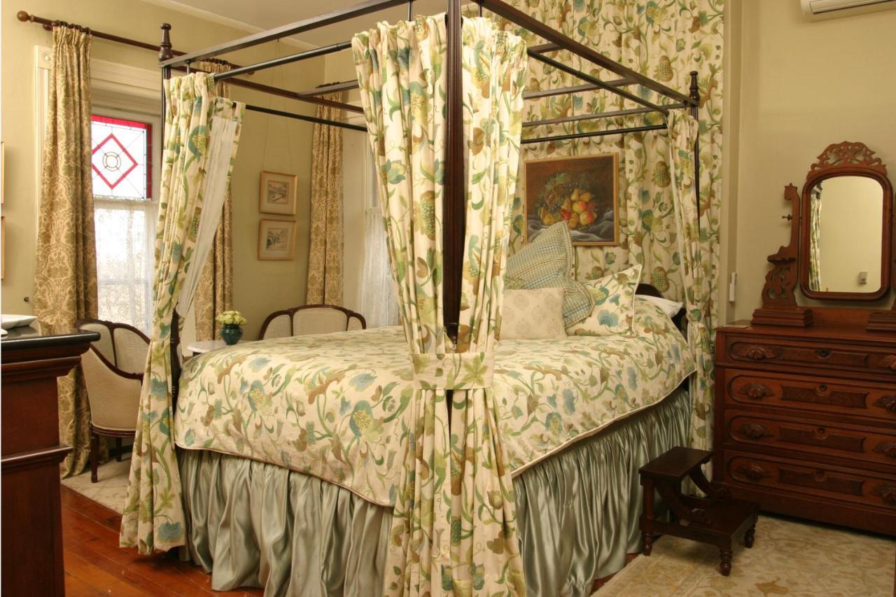 Bed and Breakfast Grand Victorian Ніагара-Фоллс Екстер'єр фото