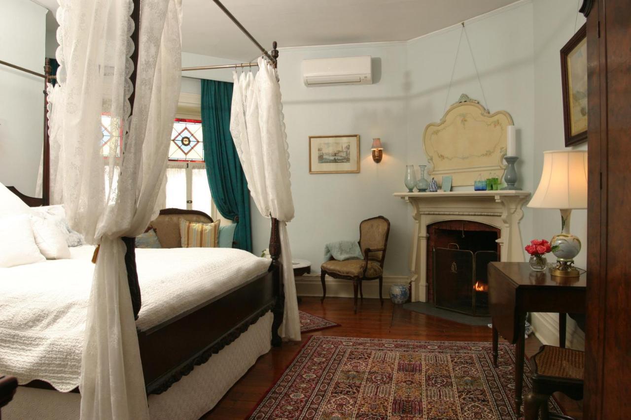 Bed and Breakfast Grand Victorian Ніагара-Фоллс Екстер'єр фото